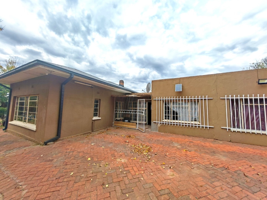 7 Bedroom Property for Sale in Bayswater Free State